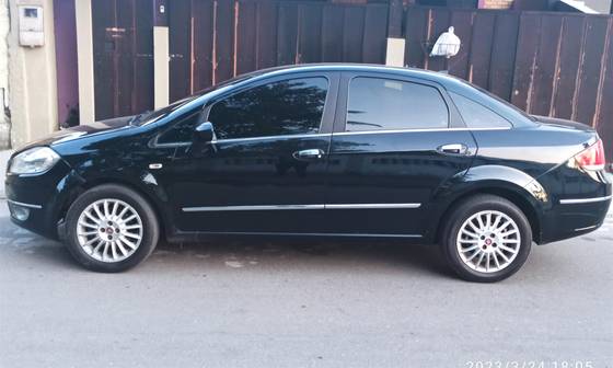 FIAT LINEA 1.8 ABSOLUTE 16V FLEX 4P AUTOMATIZADO